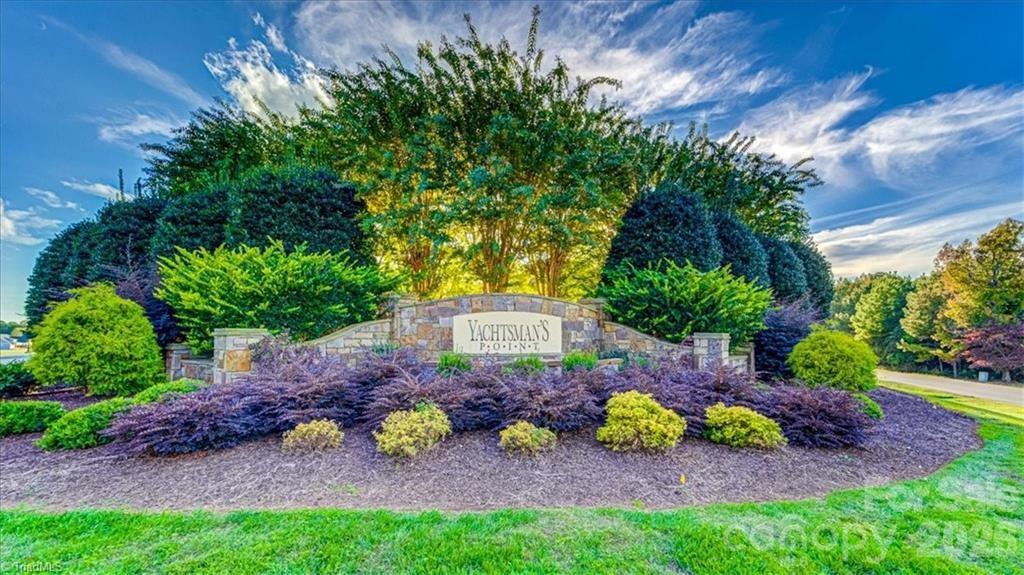 1047 Starboard Reach Drive Lexington NC 27292