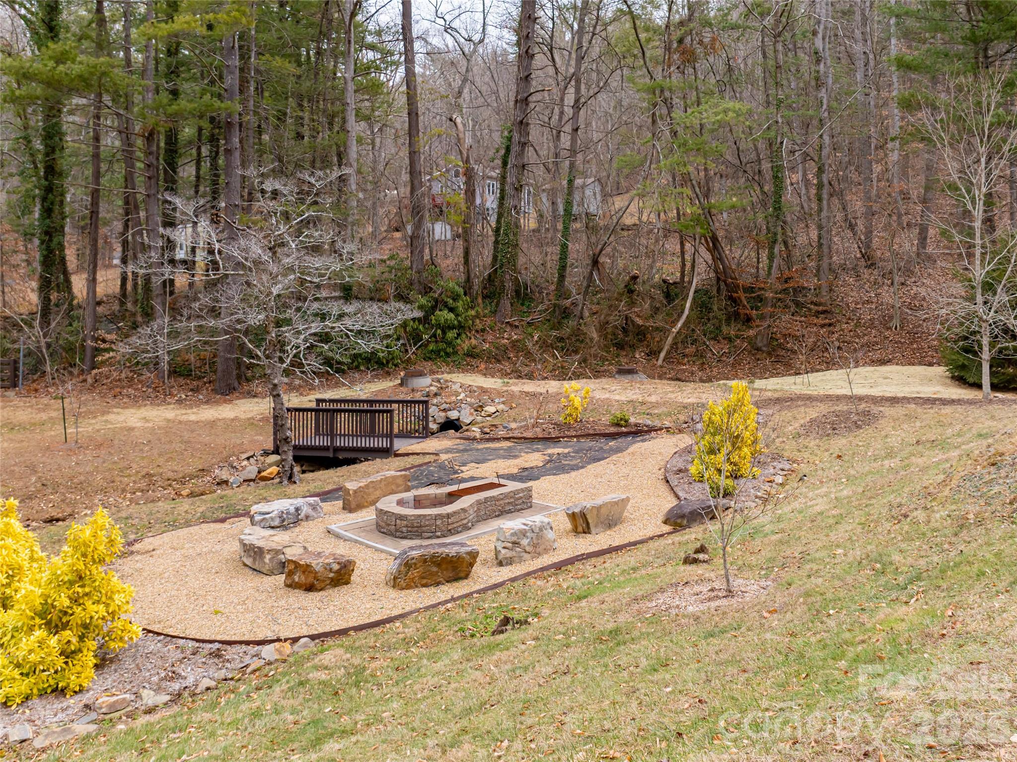74 Longspur Lane Asheville NC 28804