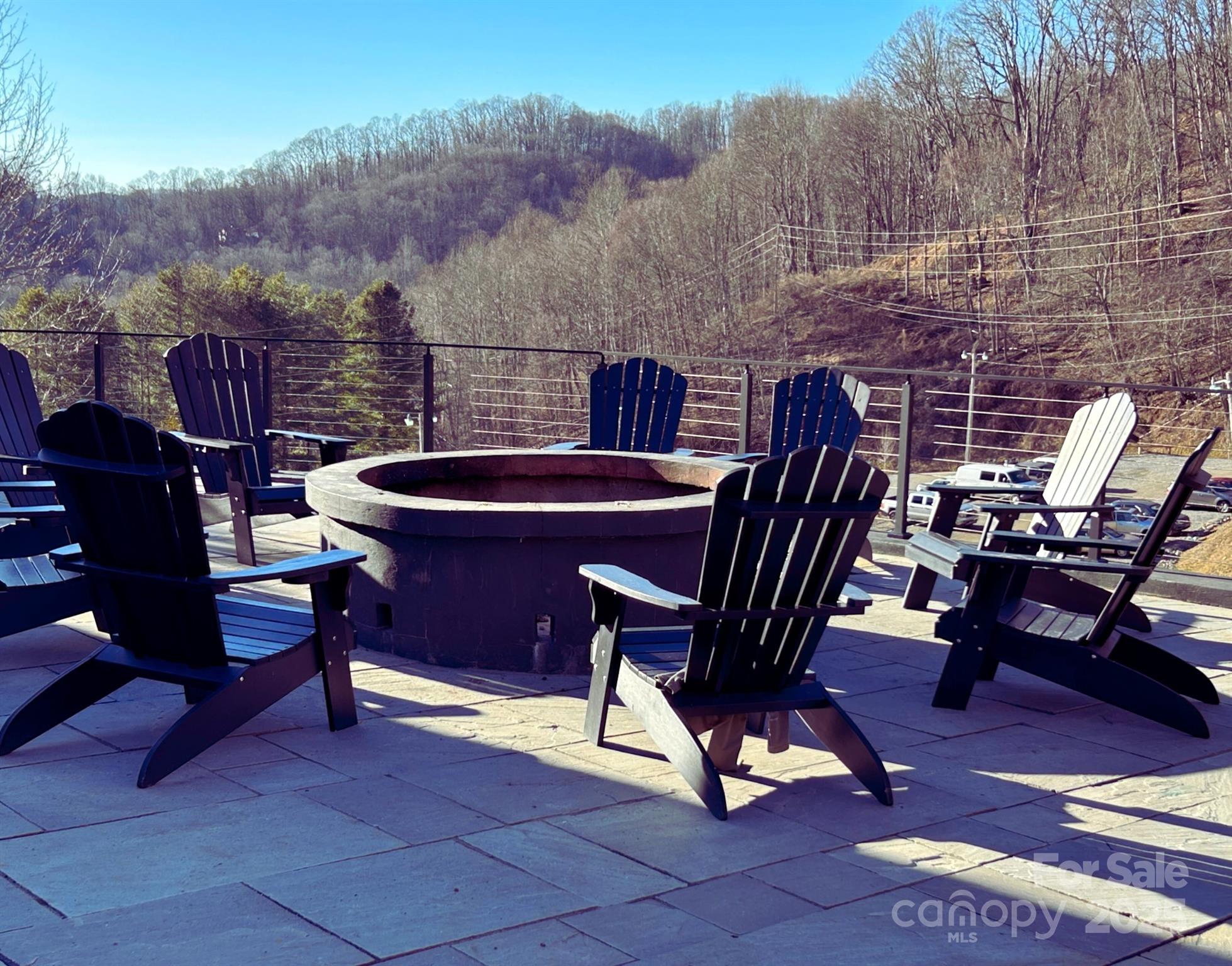 692 Oak Ridge Lane Mars Hill NC 28754