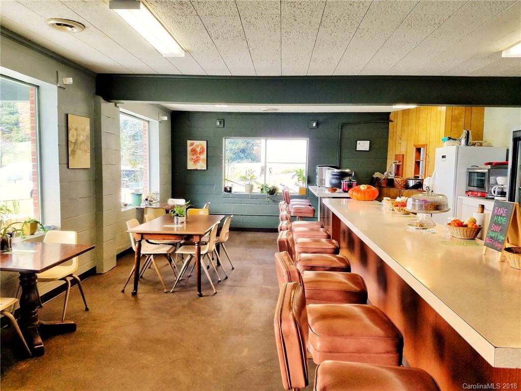 95 Little Woods Lane Old Fort NC 28762