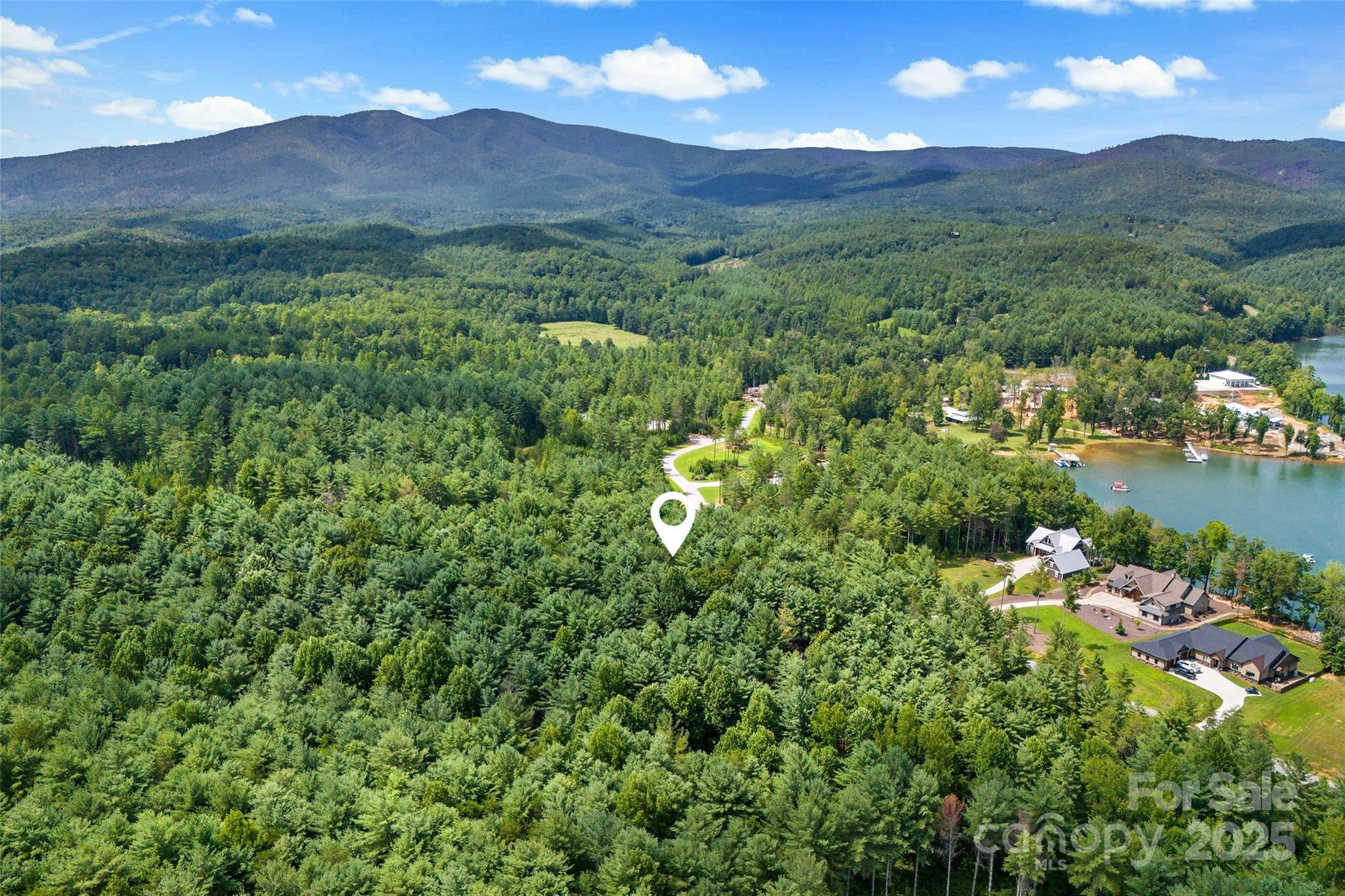 365 Peninsula Reserve Road Nebo NC 28761