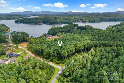 365 Peninsula Reserve Road Nebo NC 28761