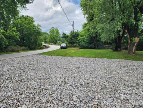 99999 S Bear Creek Road Asheville NC 28806
