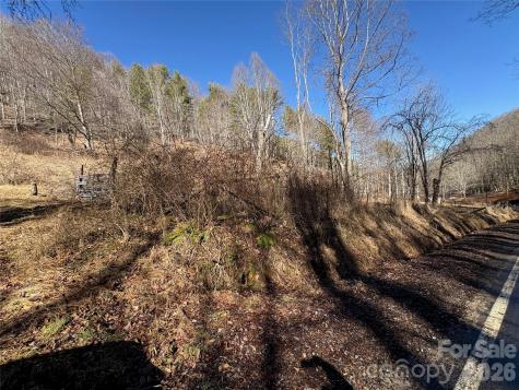 9999 Bee Log Road Burnsville NC 28714