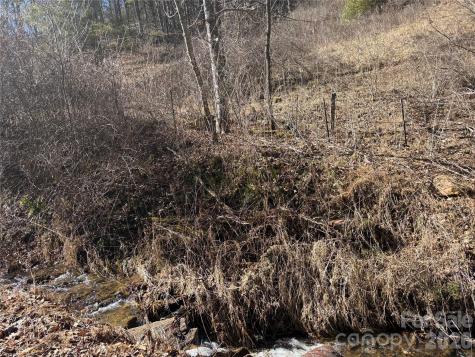 9999 Bee Log Road Burnsville NC 28714