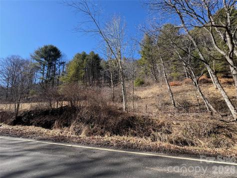 9999 Bee Log Road Burnsville NC 28714