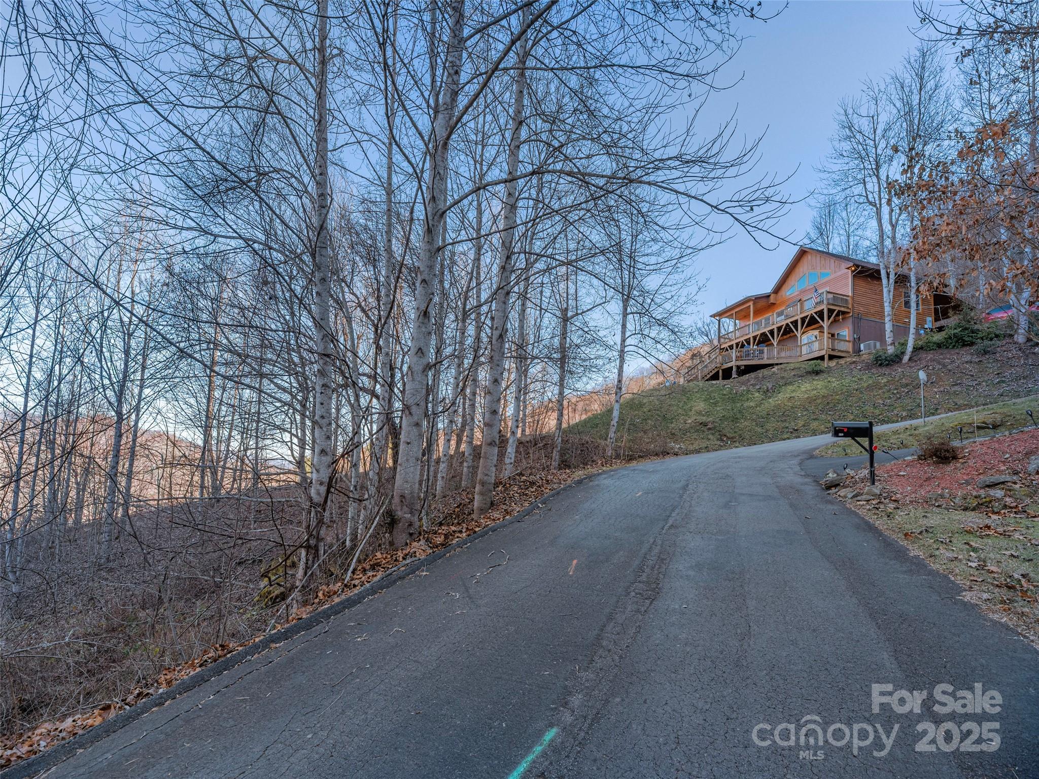 000 Appalachian Trail Maggie Valley NC 28751