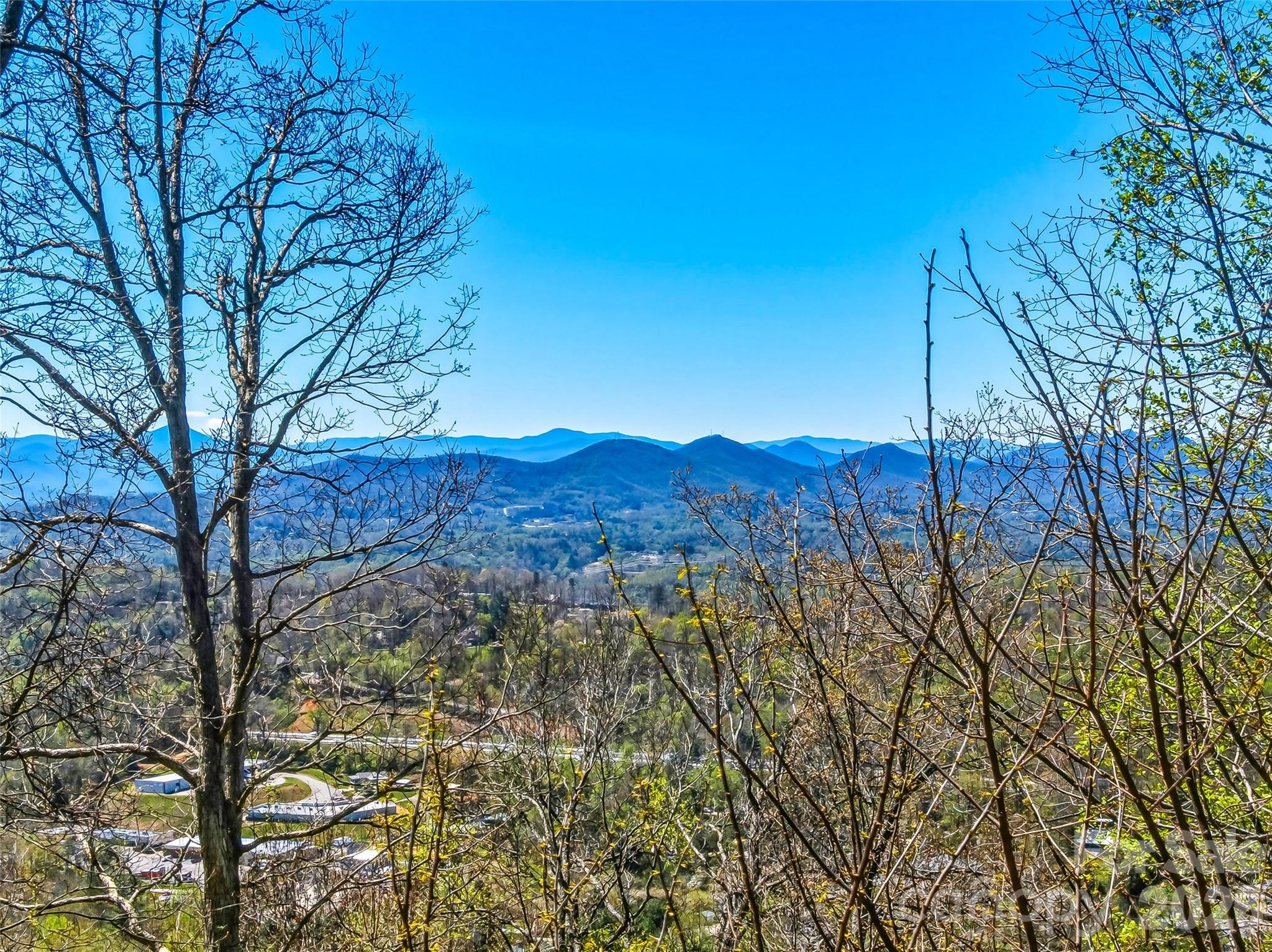 5 Soaring Hawk View Asheville NC 28804