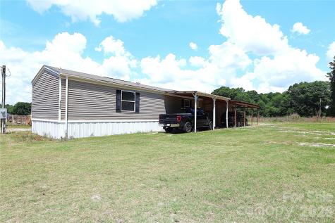 2121 Whitetail Road Blackville SC 29817
