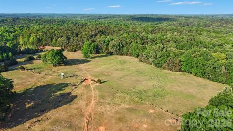 1504 Cedar Pines Lake Road Lancaster SC 29720