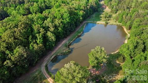 1504 Cedar Pines Lake Road Lancaster SC 29720