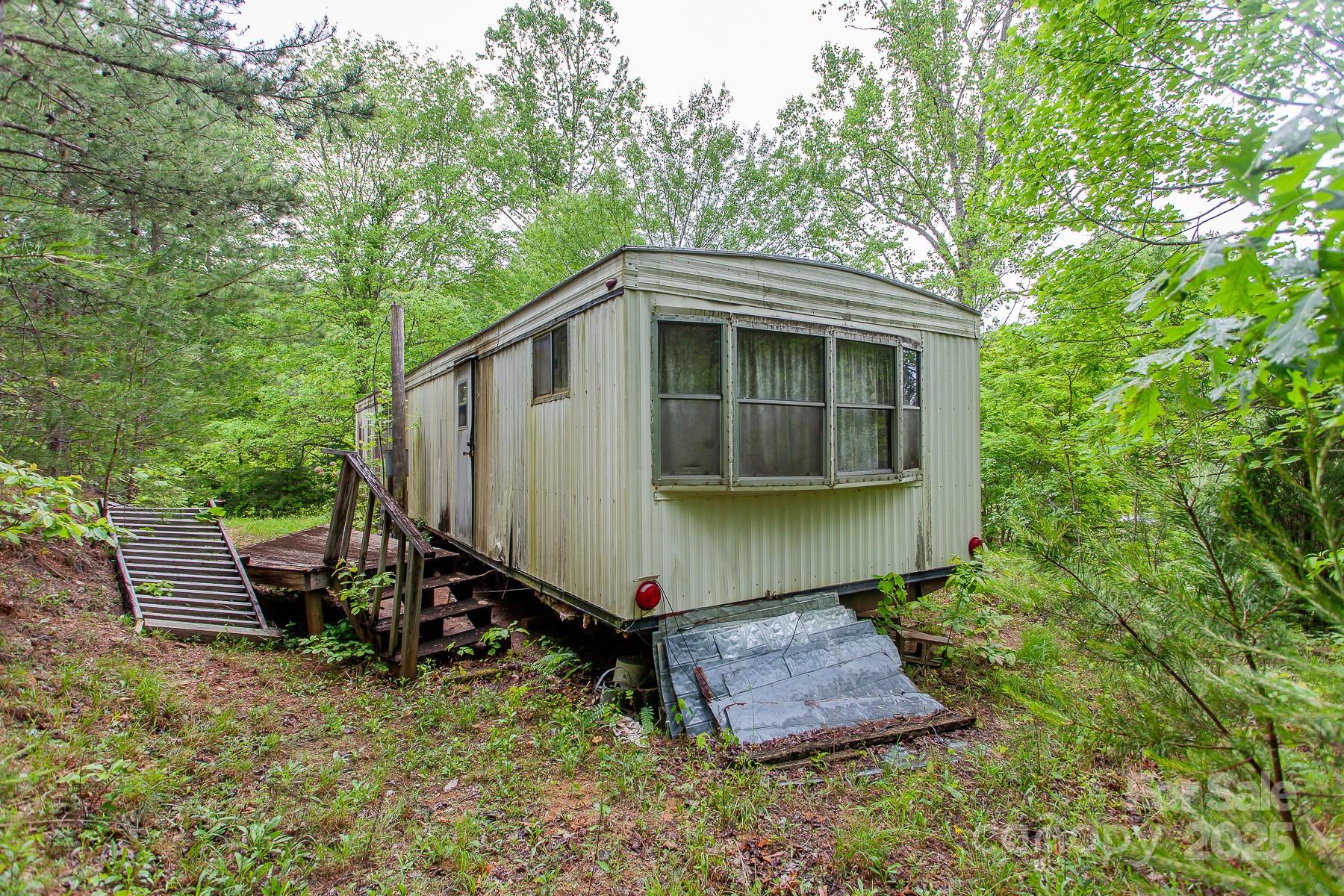 65 Cunningham Road Bryson City NC 28713