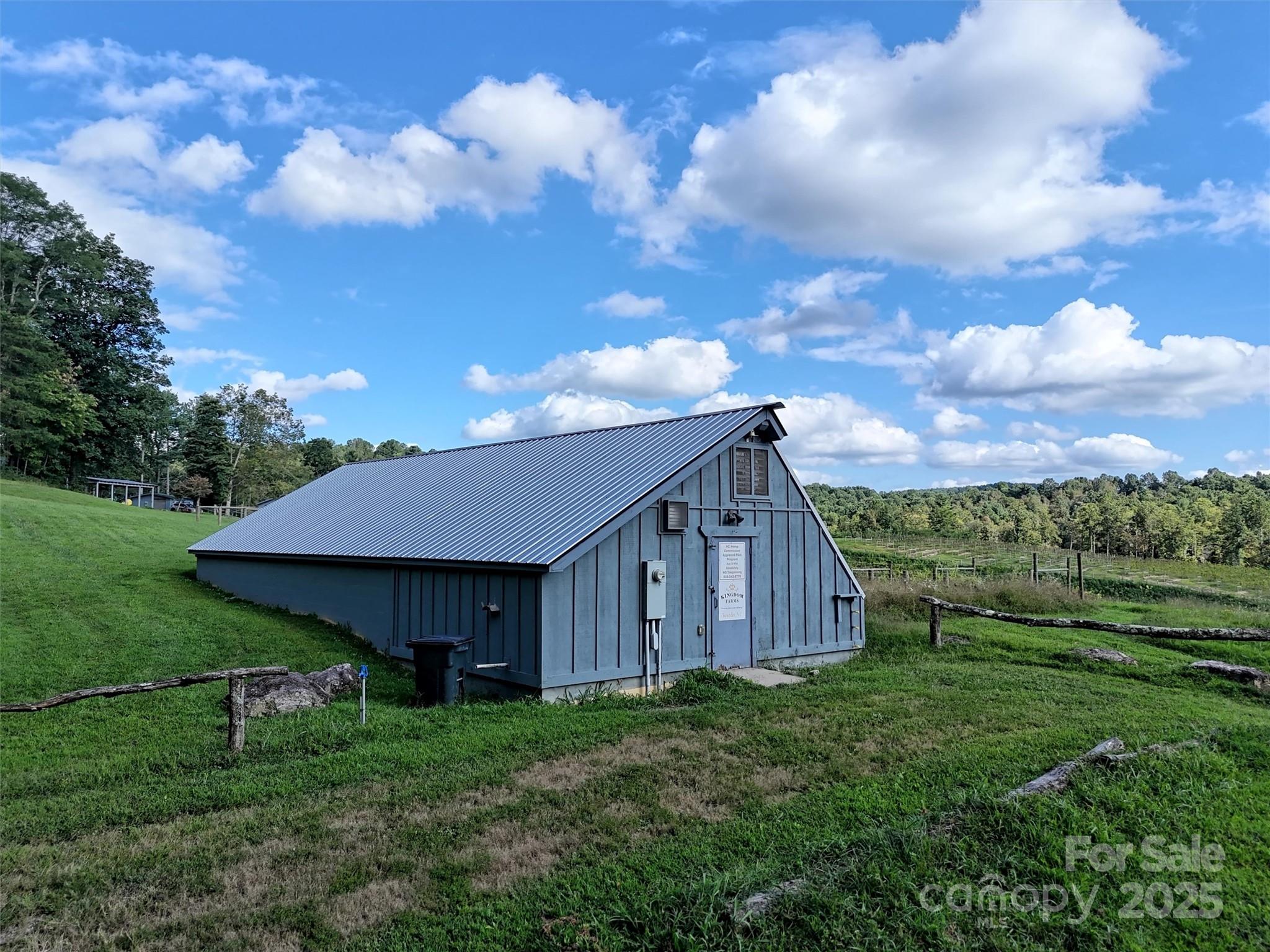 781 Payne Drive Zirconia NC 28790