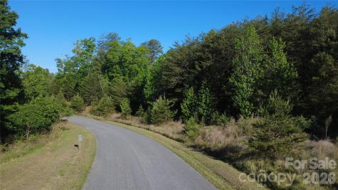 431 Ridge Point Road Nebo NC 28761