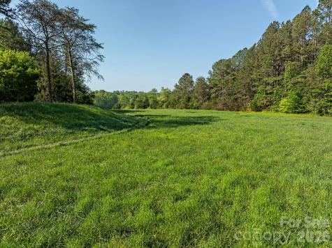 5555 Groves Road Union Mills NC 28167