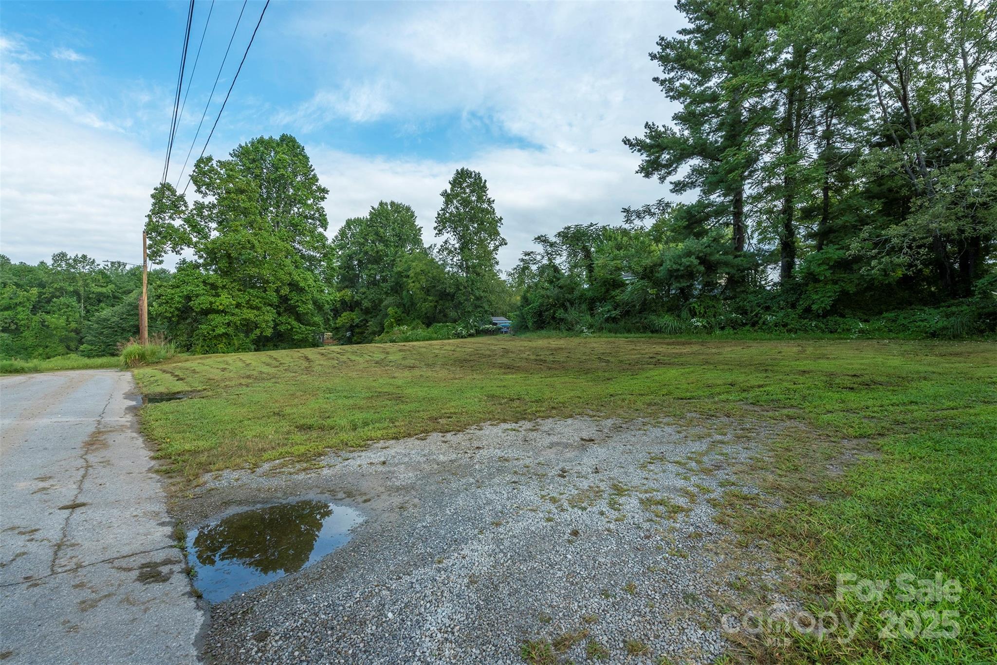 99999 Dale Street Hendersonville NC 28792