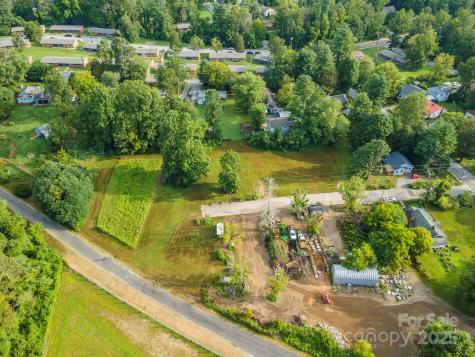 99999 Dale Street Hendersonville NC 28792