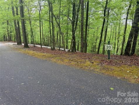39 Black Bear Ridge Trail Zirconia NC 28790