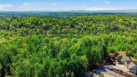 1029 River Club Ridge Lenoir NC 28645