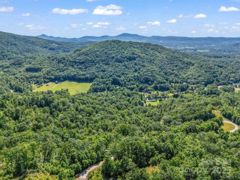 Tbd Climbing Road Hendersonville NC 28792