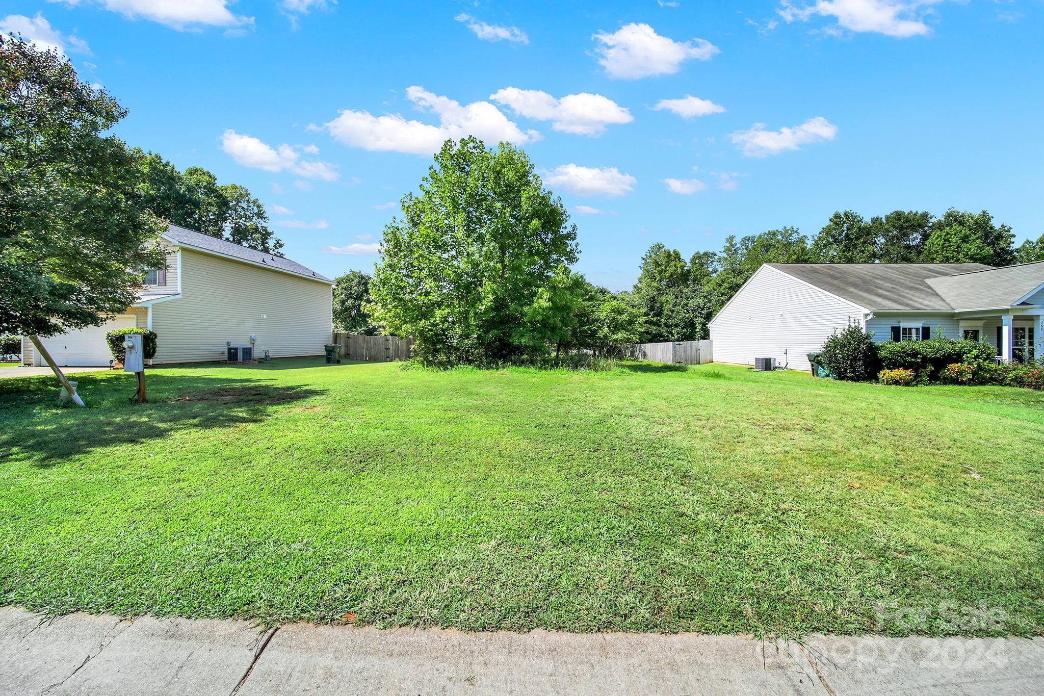 743 Victory Gallop Avenue Clover SC 29710