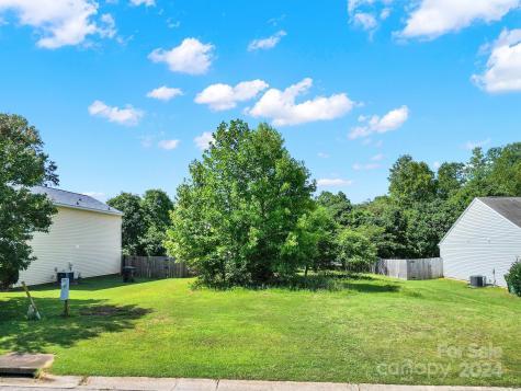 743 Victory Gallop Avenue Clover SC 29710