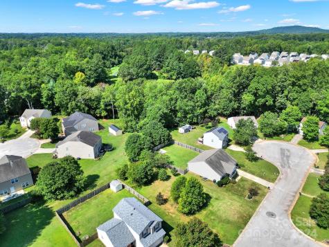 743 Victory Gallop Avenue Clover SC 29710