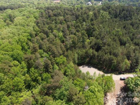 210 Kingfisher Drive New London NC 28127