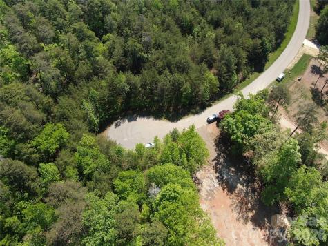 210 Kingfisher Drive New London NC 28127