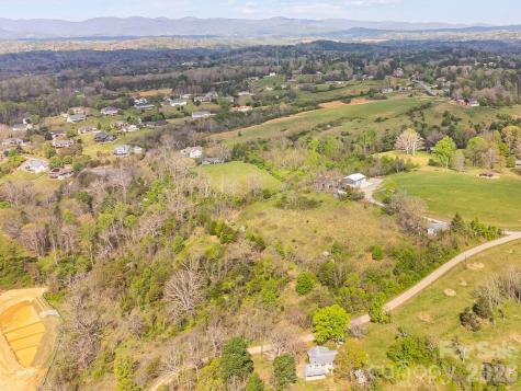 47 Gill Branch Road Weaverville NC 28787