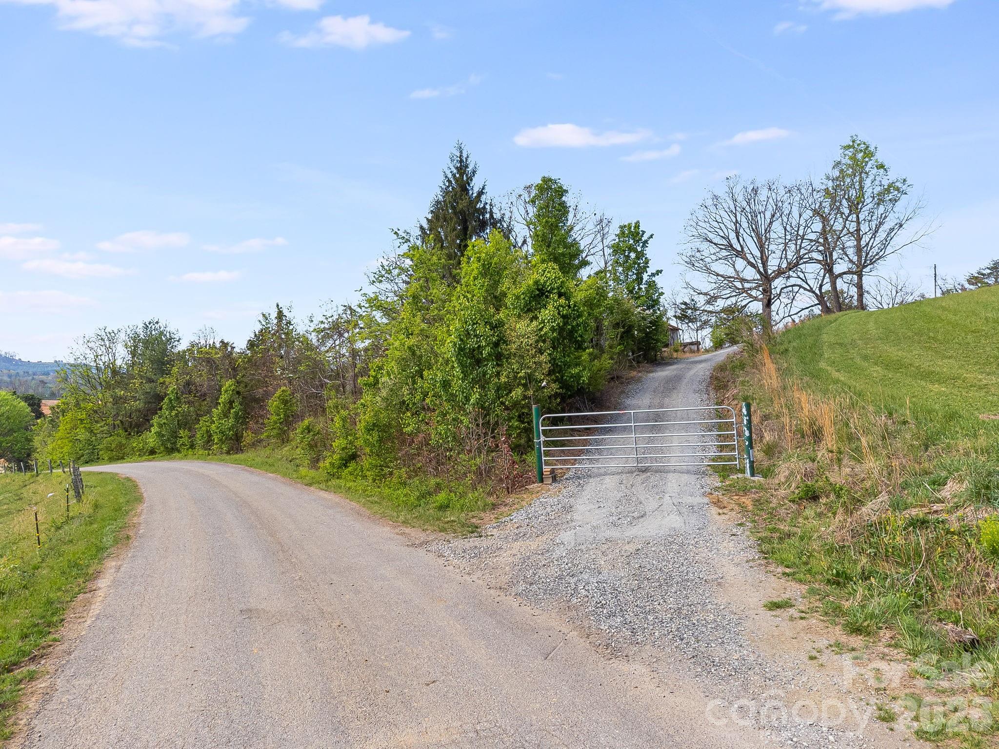 47 Gill Branch Road Weaverville NC 28787