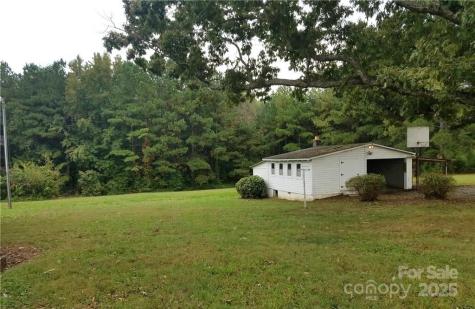 496 Brawley School Road Mooresville NC 28117