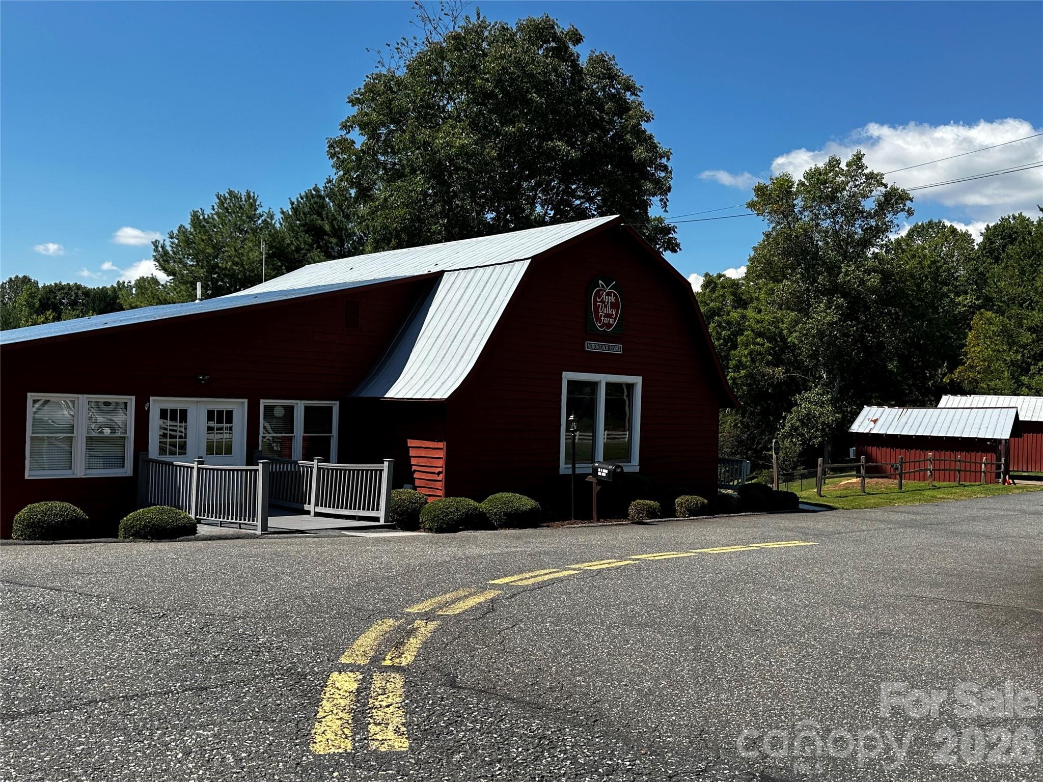 133 Cornell Circle Lake Lure NC 28746