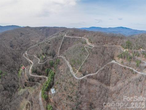000 Sigogglin Road Waynesville NC 28786
