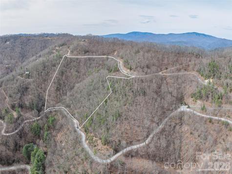 000 Sigogglin Road Waynesville NC 28786