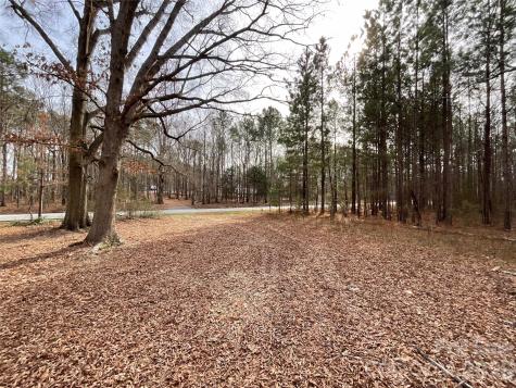 5826 Landsford Road Marshville NC 28103