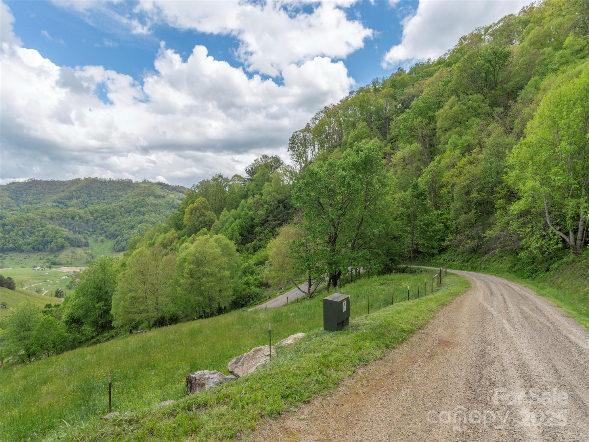 00 Quest Cove Clyde NC 28721