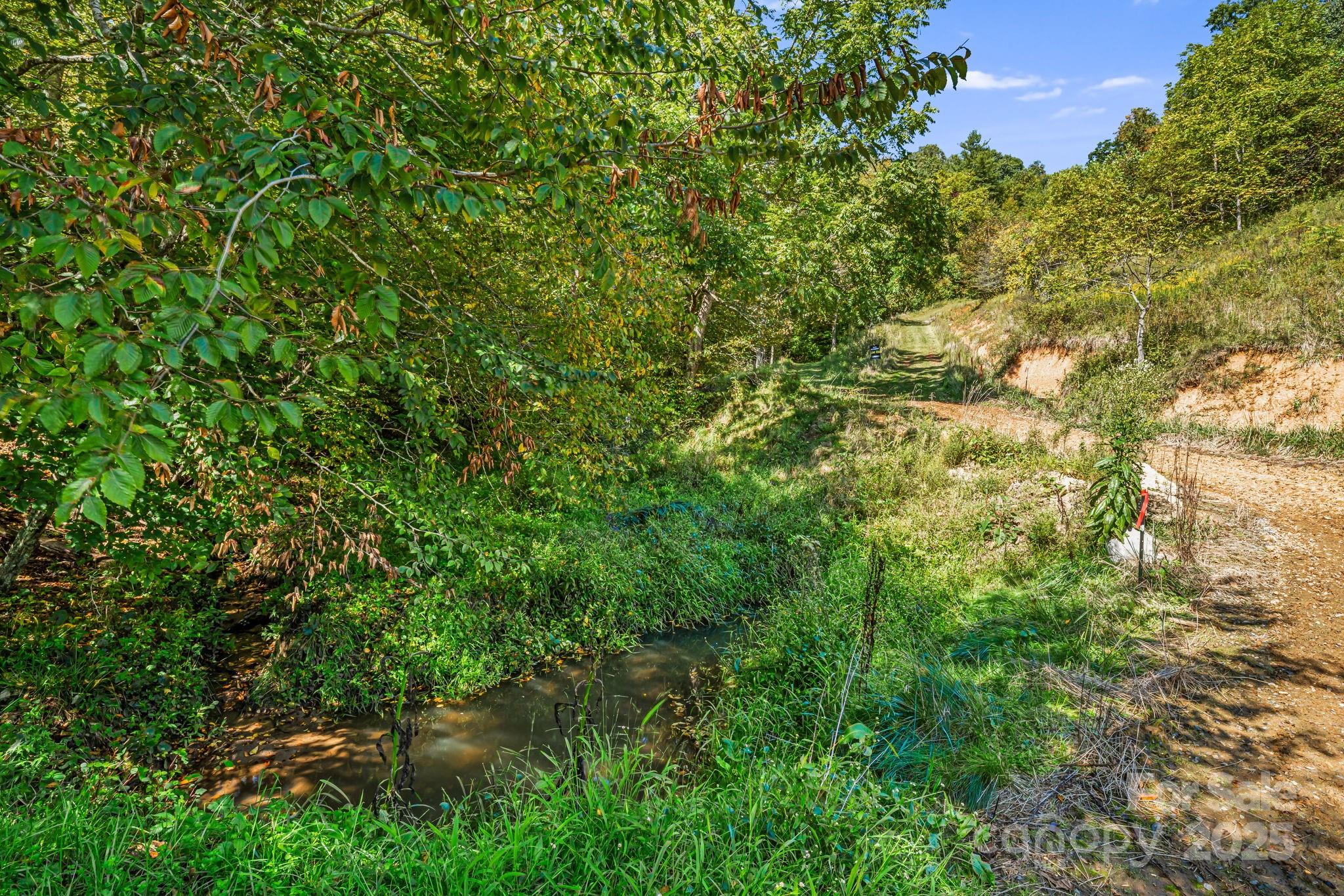 000 Maney Branch Road Burnsville NC 28714