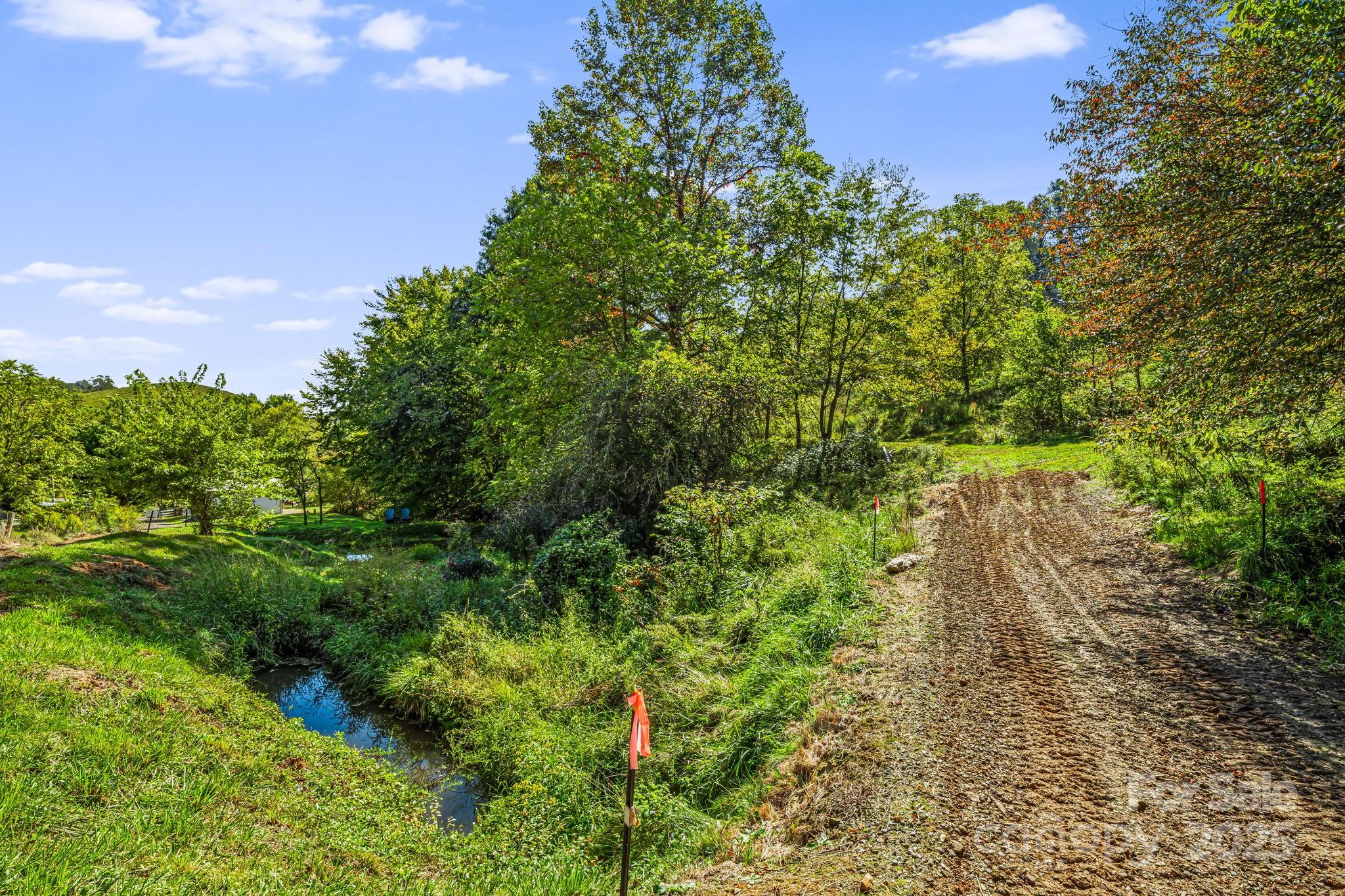 000 Maney Branch Road Burnsville NC 28714