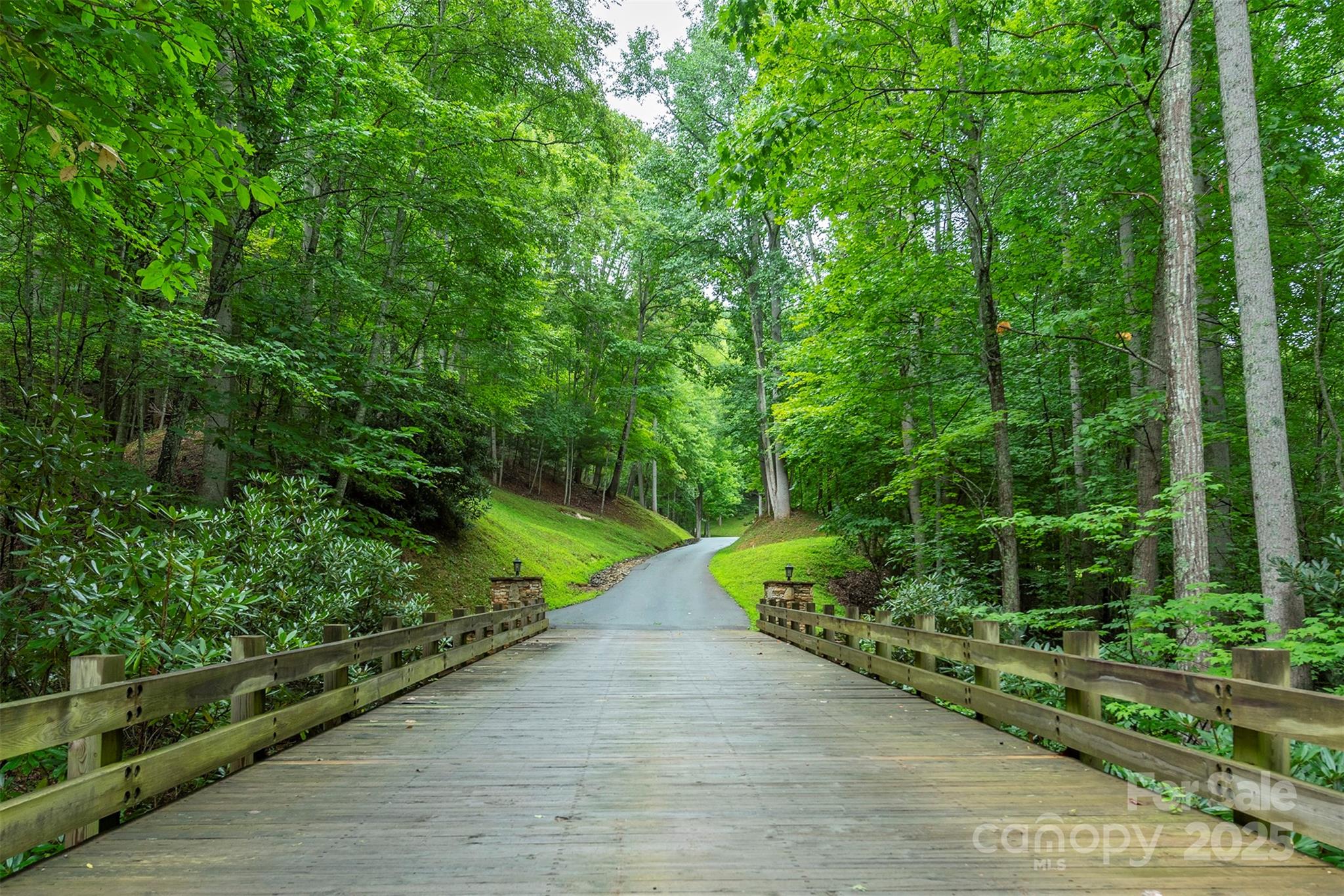 25 Hickory Springs Road Burnsville NC 28714
