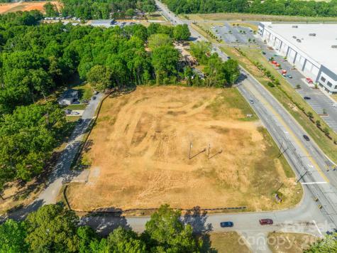 7770 Augusta Road Piedmont SC 29673
