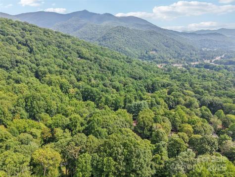 309 Nottingham Road Maggie Valley NC 28751