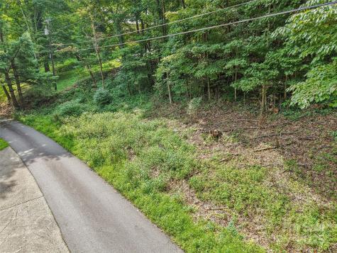 309 Nottingham Road Maggie Valley NC 28751