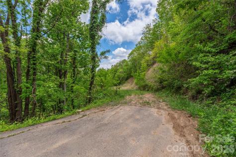391 Valley View Drive Maggie Valley NC 28751