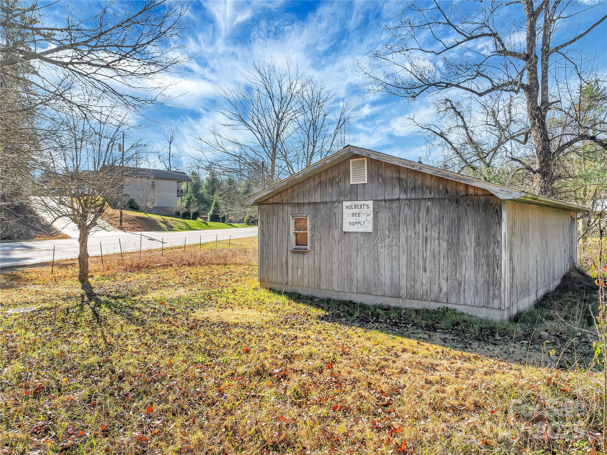 283 Ozone Drive Saluda NC 28773