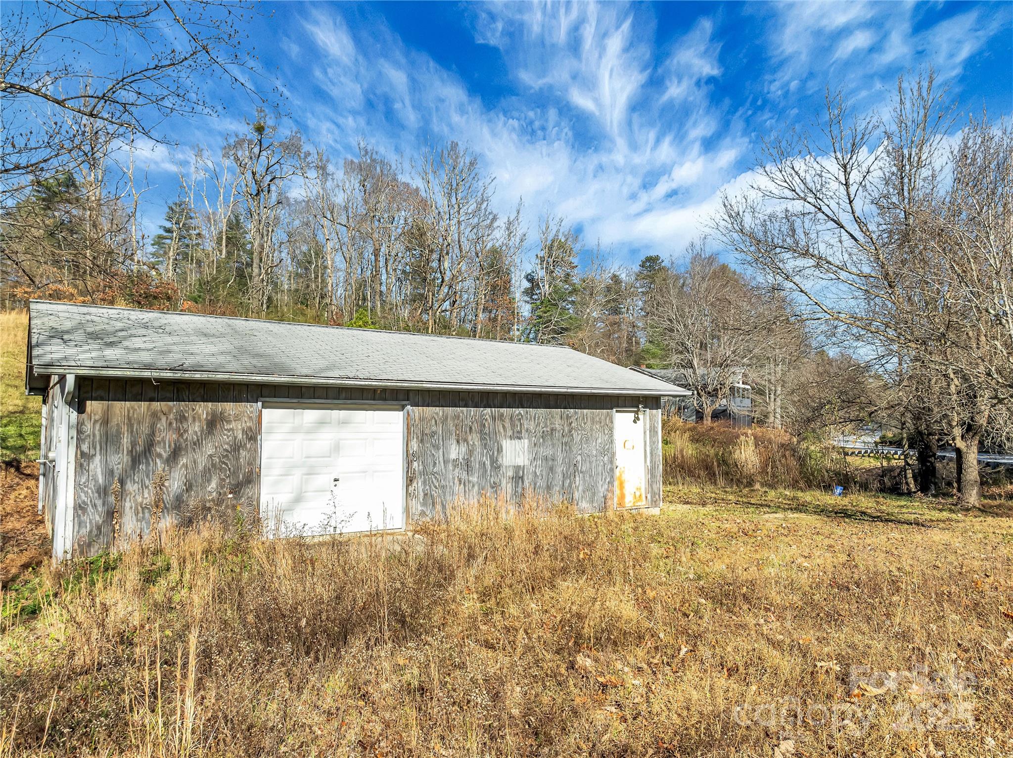283 Ozone Drive Saluda NC 28773