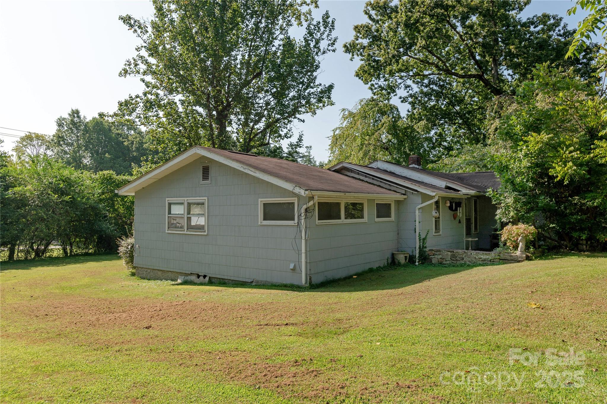 1925-A Windsor Drive Laurel Park NC 28739
