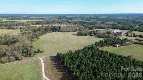 300 Mccall Road Ellerbe NC 28338