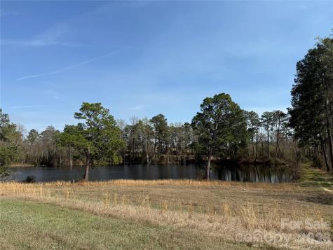 300 Mccall Road Ellerbe NC 28338