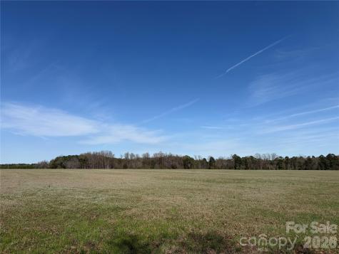 300 Mccall Road Ellerbe NC 28338